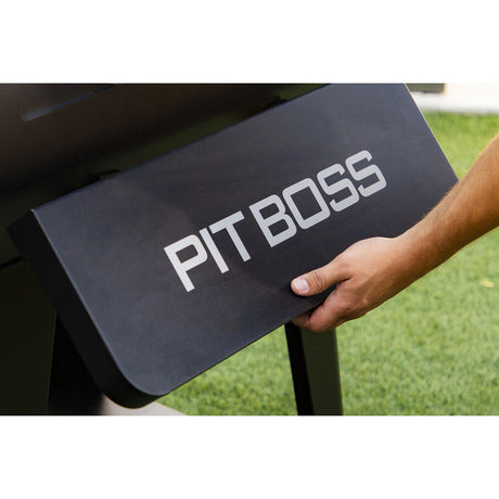 Pit Boss Grills Competition Series 1600 front shelf