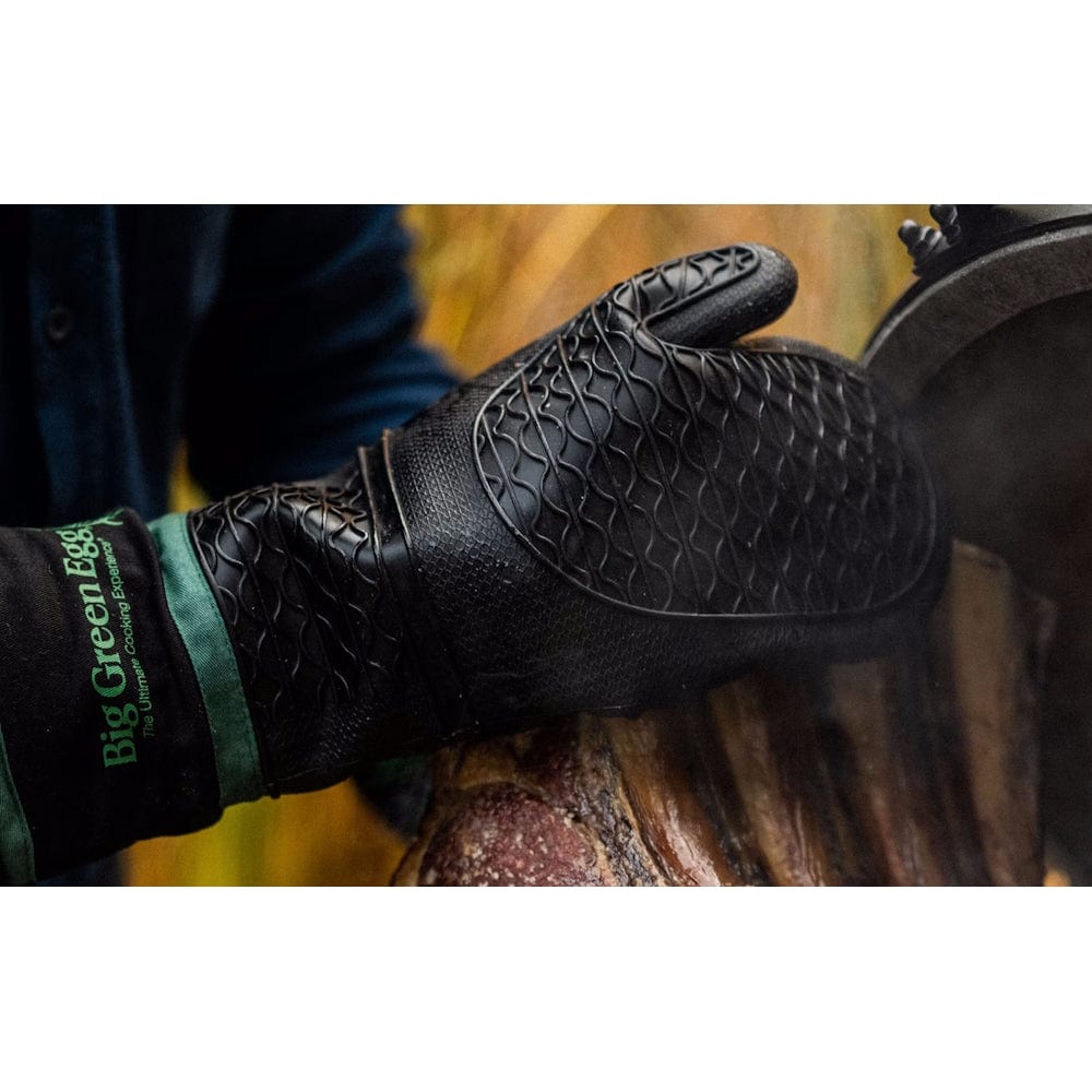 Big Green Egg | Heat Resistant Silicone BBQ Mitt with Fabric Cuff