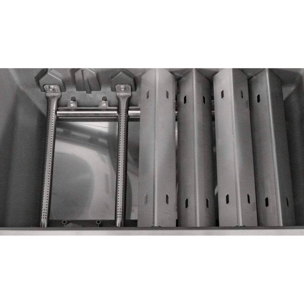 Napoleon Prestige 665 RSIB interior