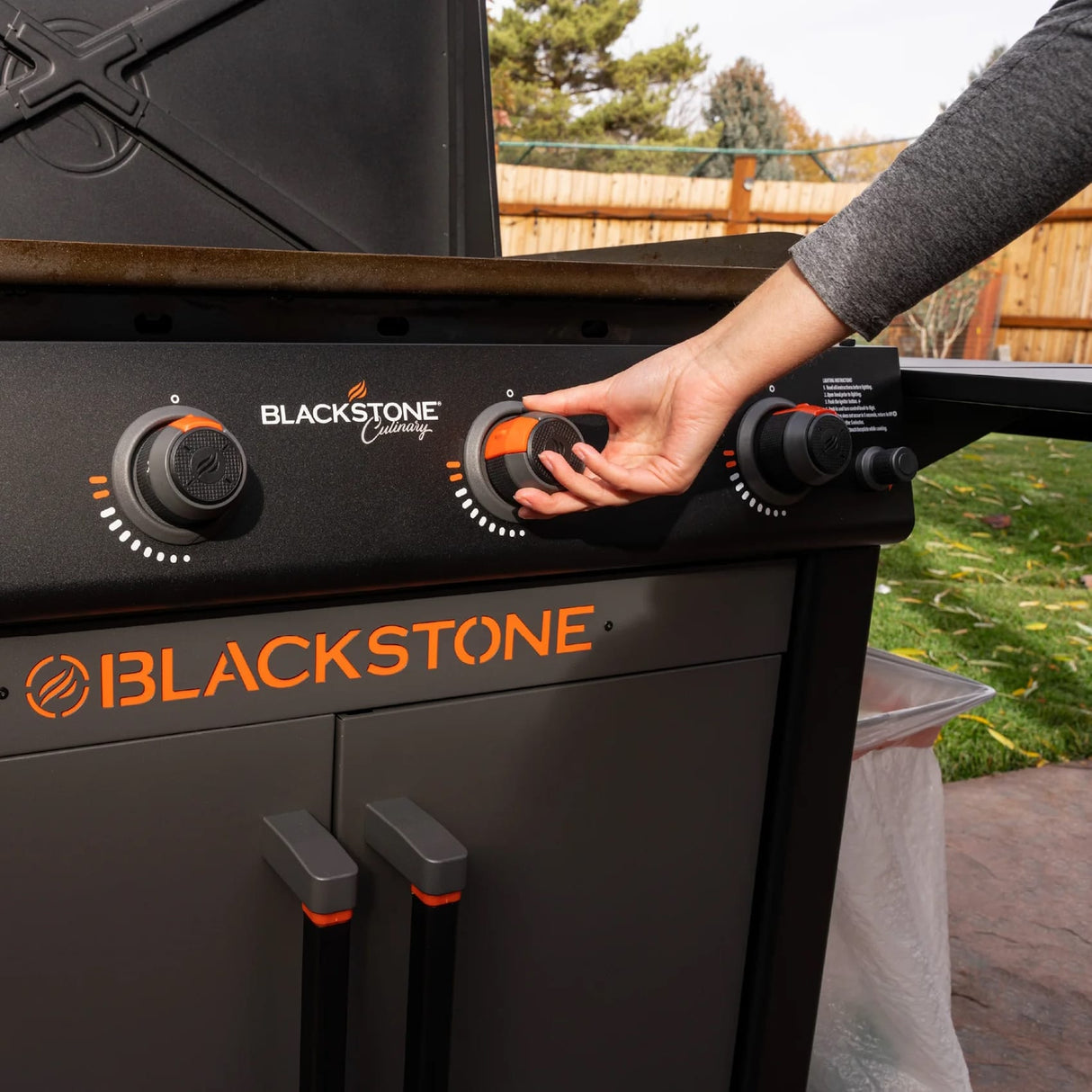 Blackstone | Culinary Series | 36 Inch Gas Griddle with Folding Side Table and Cabinet