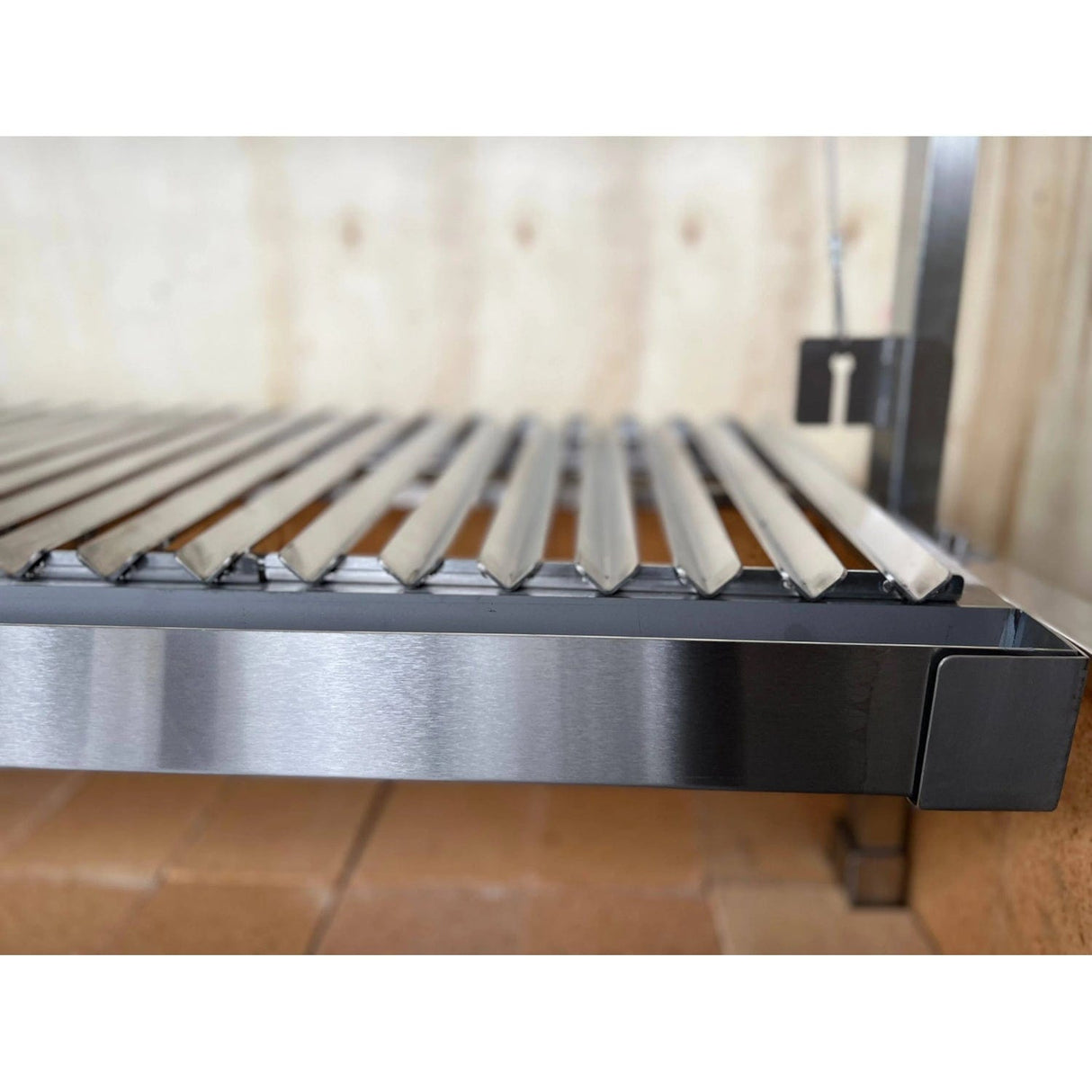 Argentine gaucho grill BBQ05SS unit grill close up