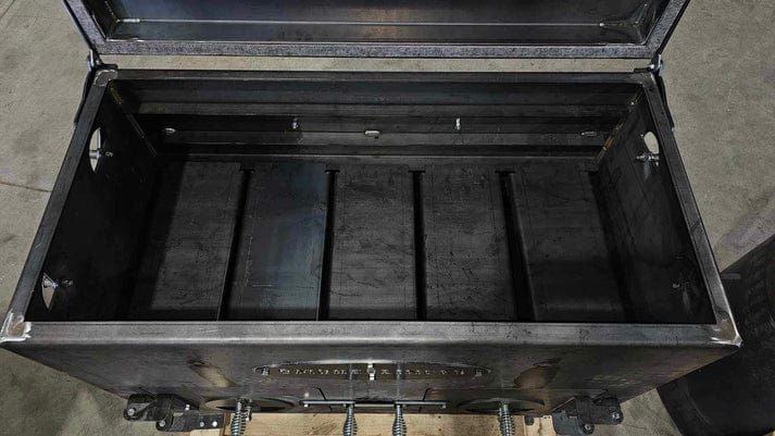 The Smokeslinger Grill & Smoker (Pre-order)