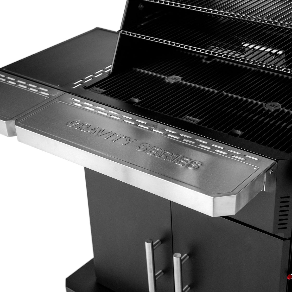 Masterbuilt | Gravity Series 1150 Digital Charcoal Grill & Smoker