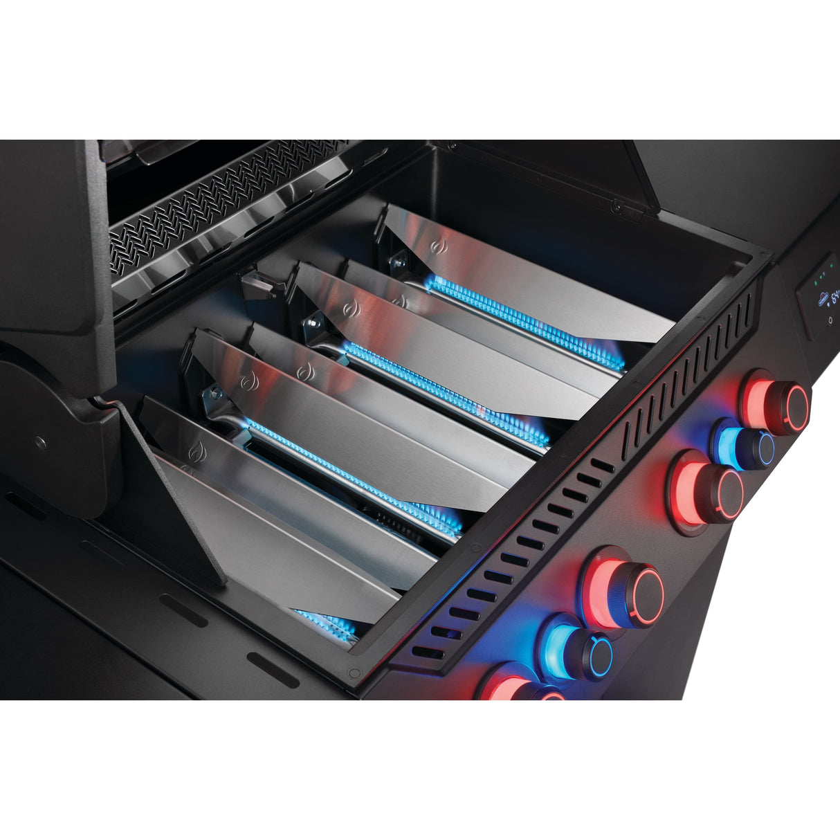 Napoleon Phantom Prestige 500 Gas Grill blue gas flames