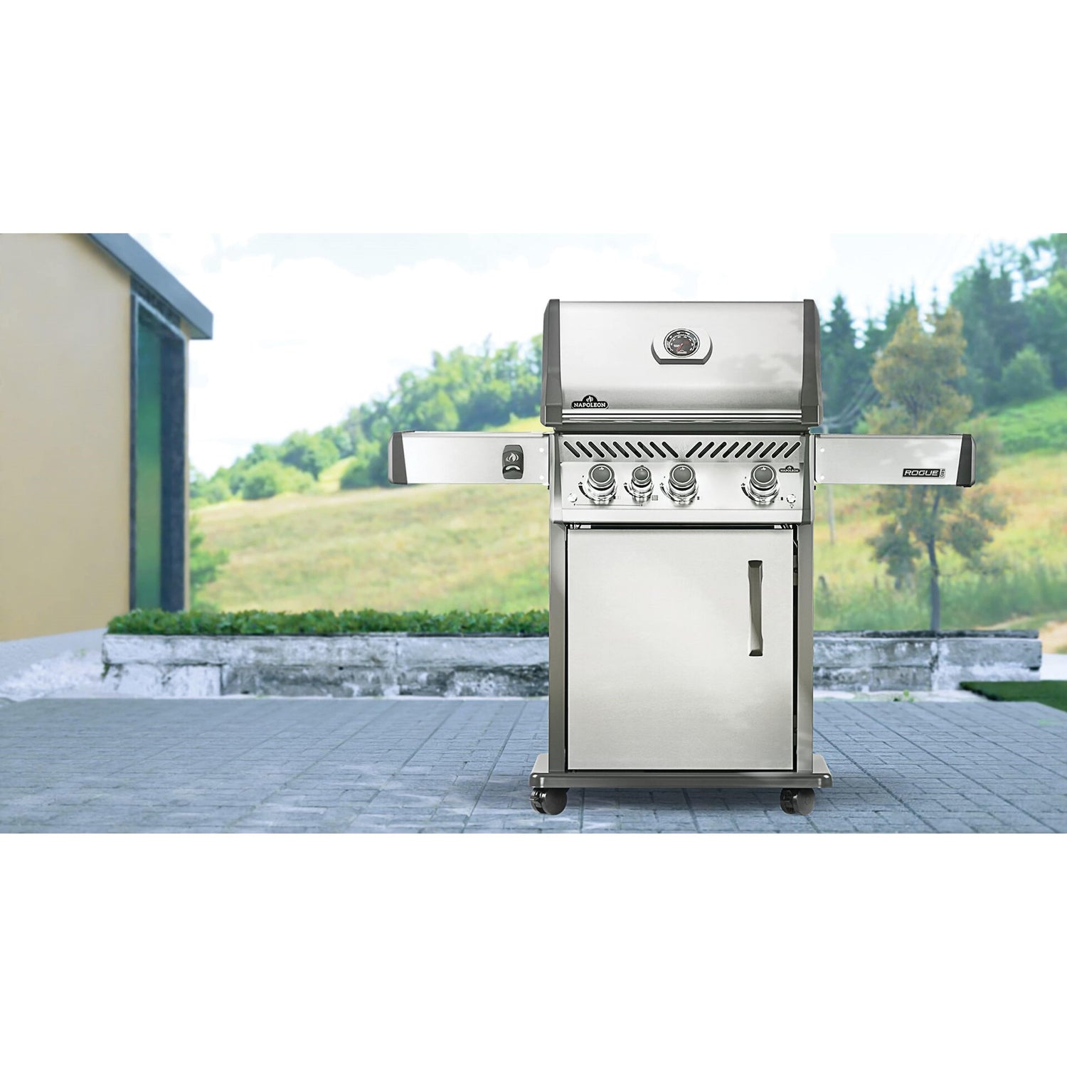 Napoleon Rogue PRO 425 Gas Grill closed front view backyard