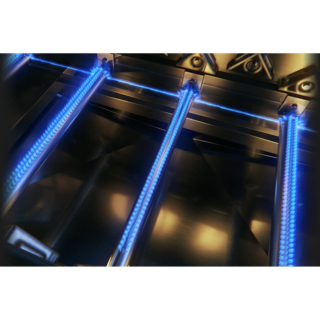 Napoleon Prestige 500 Connected Gas Grill all gas flames on