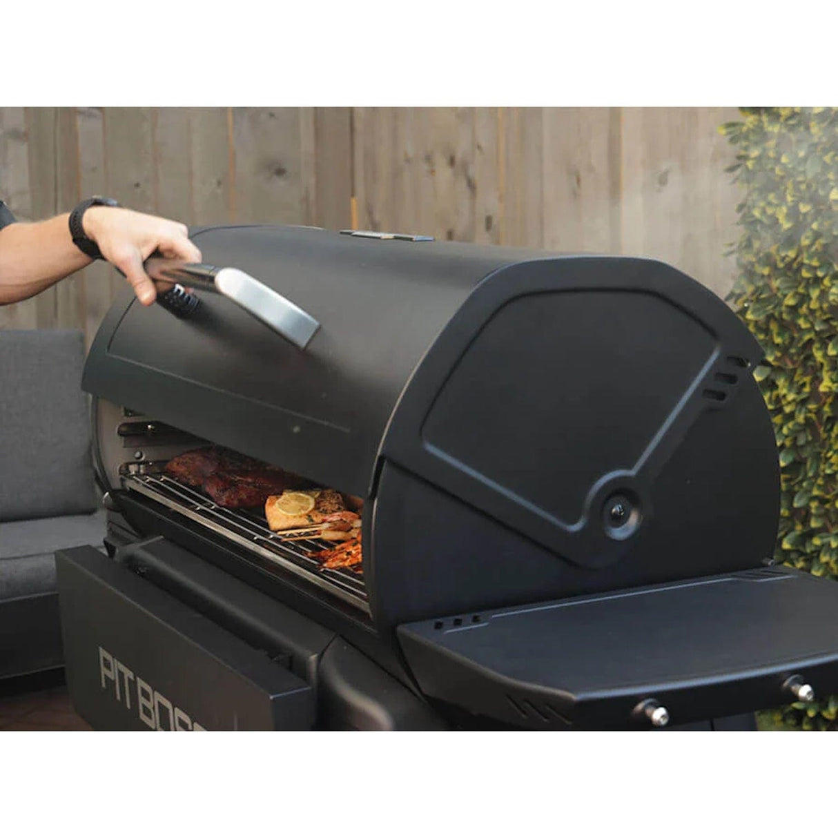 Pit Boss Grills | Pit Boss Competition Series 1600 Titan Wood Pellet Grill + Free Gift