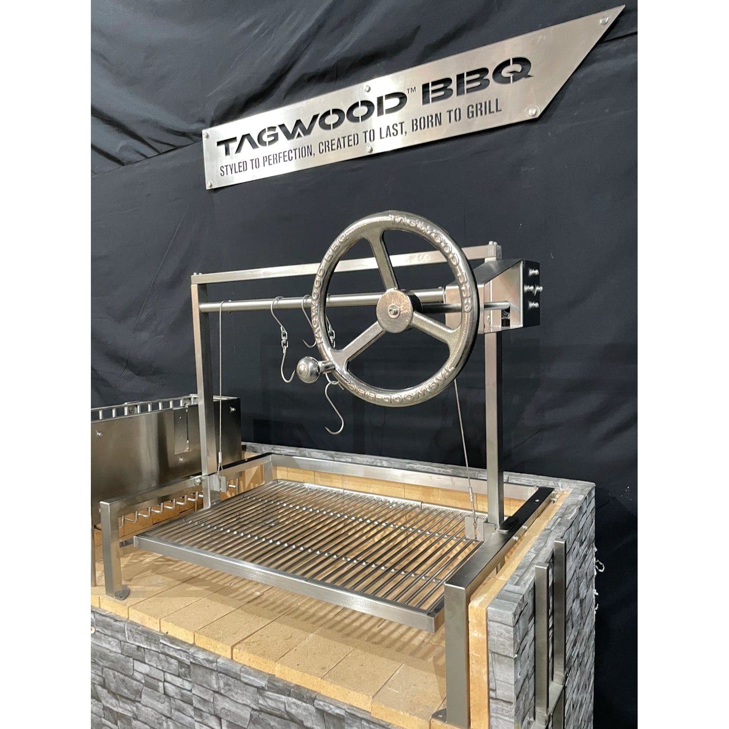 Tagwood BBQ | Argentine Wood Fire & Charcoal Gaucho Grill | BBQ09SS