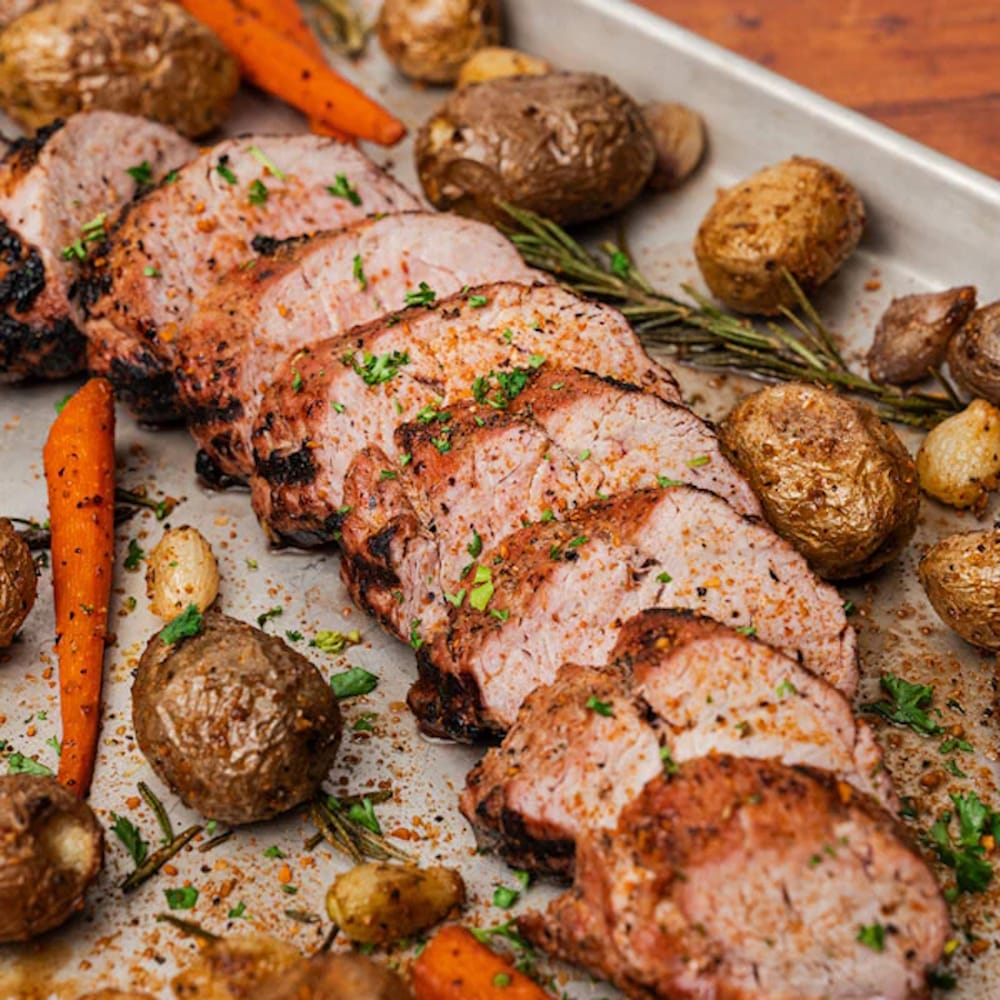 Fire & Smoke Society | Roasted Garlic Grilling Spice Blend with Brown Sugar & Black Pepper