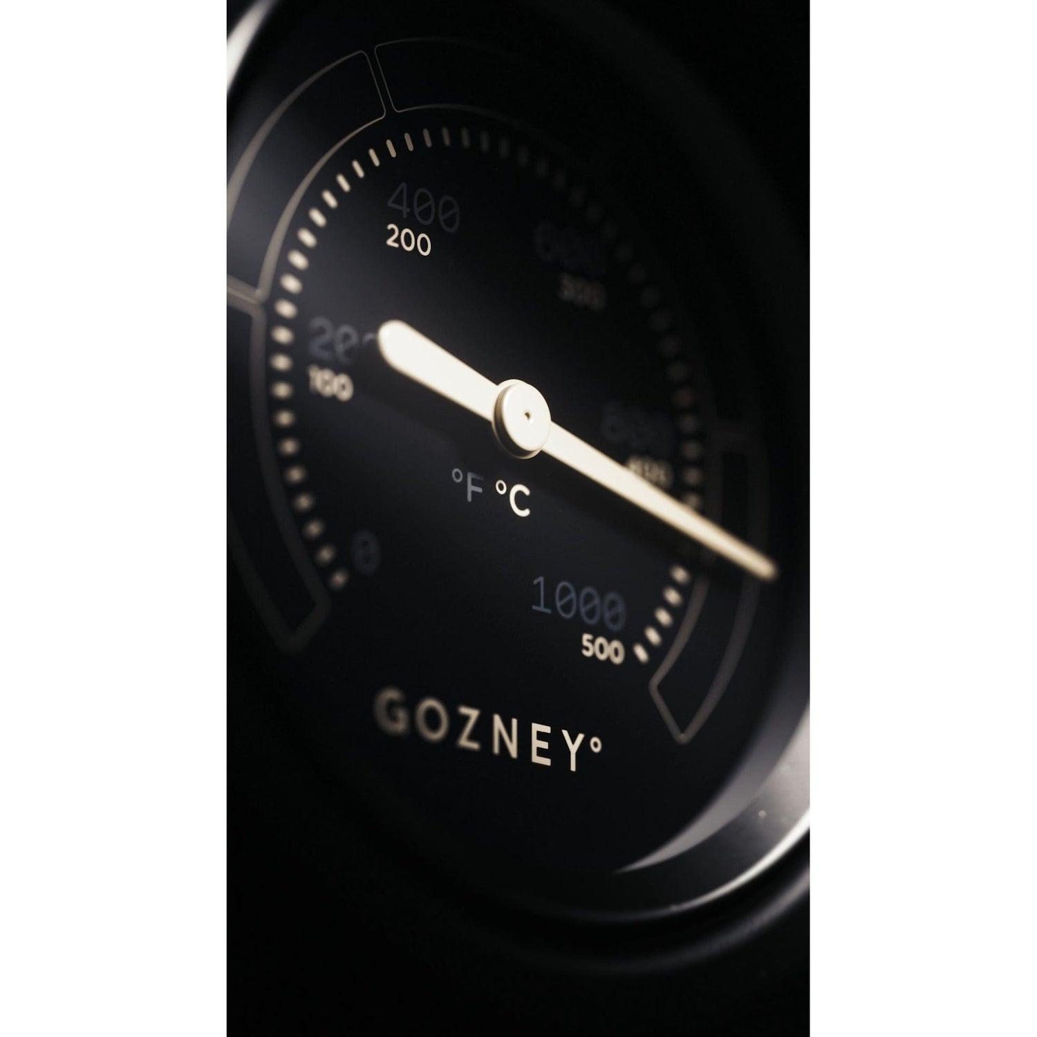 Roccbox Portable Pizza Oven thermometer
