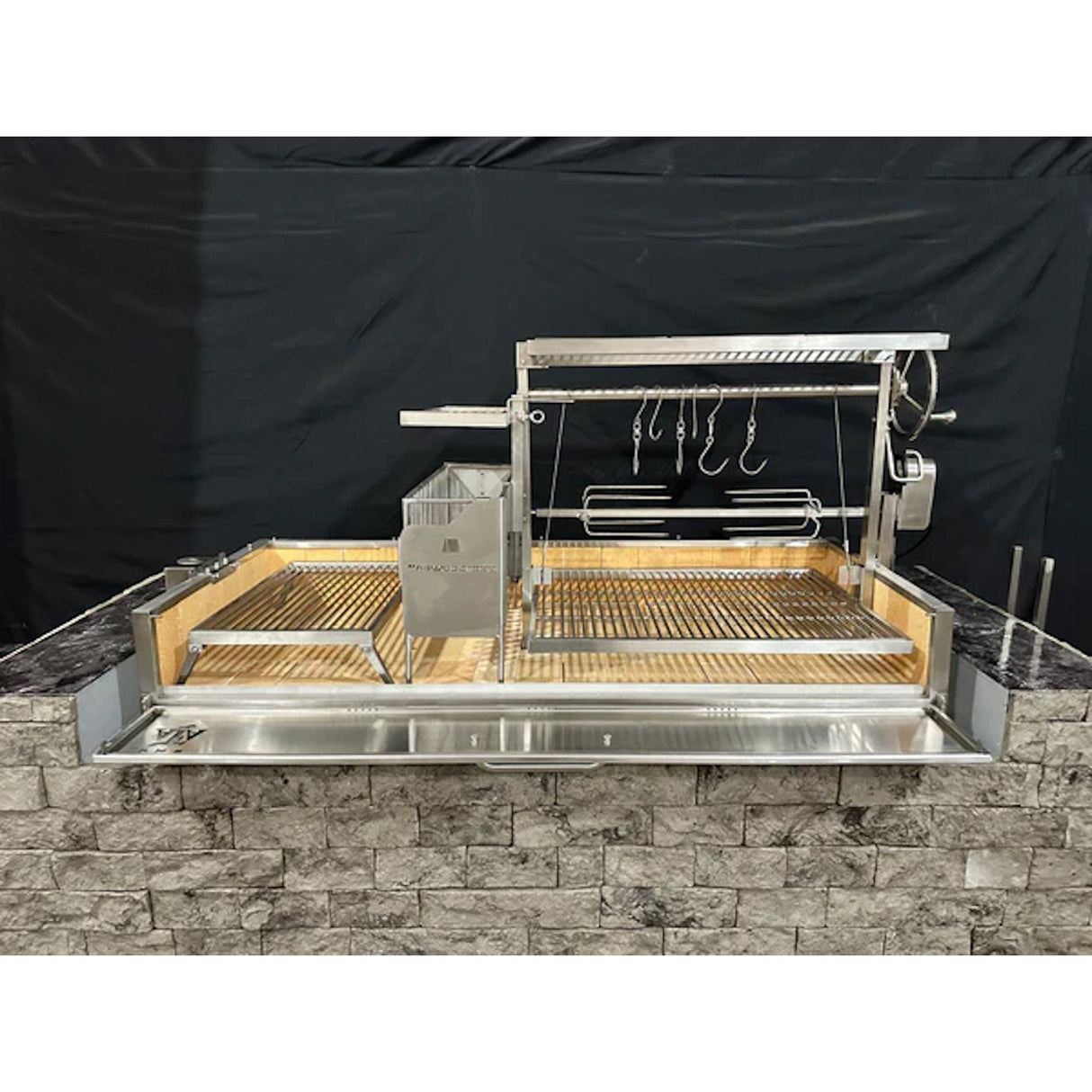 Tagwood BBQ | Argentine Wood Fire & Charcoal Gaucho Grill | BBQ28SS