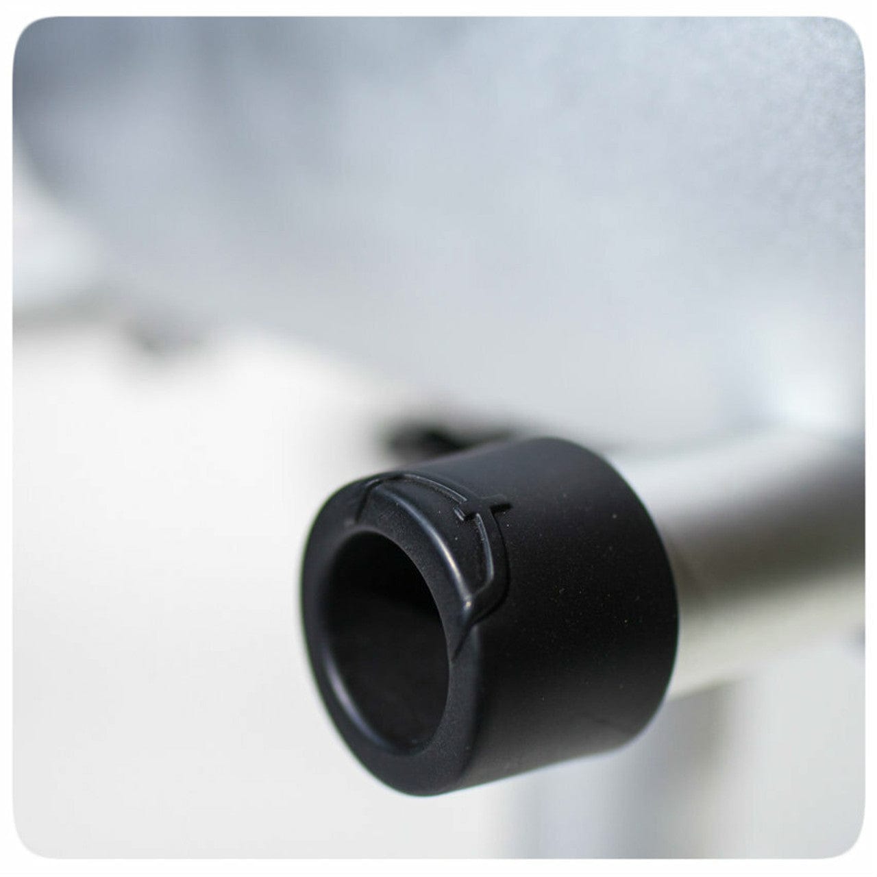 PK360 Aluminium Charcoal Grill & Smoker side locking mechanism