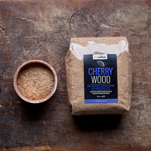 Cherry Wood Smoking Dust 500g top view with sample