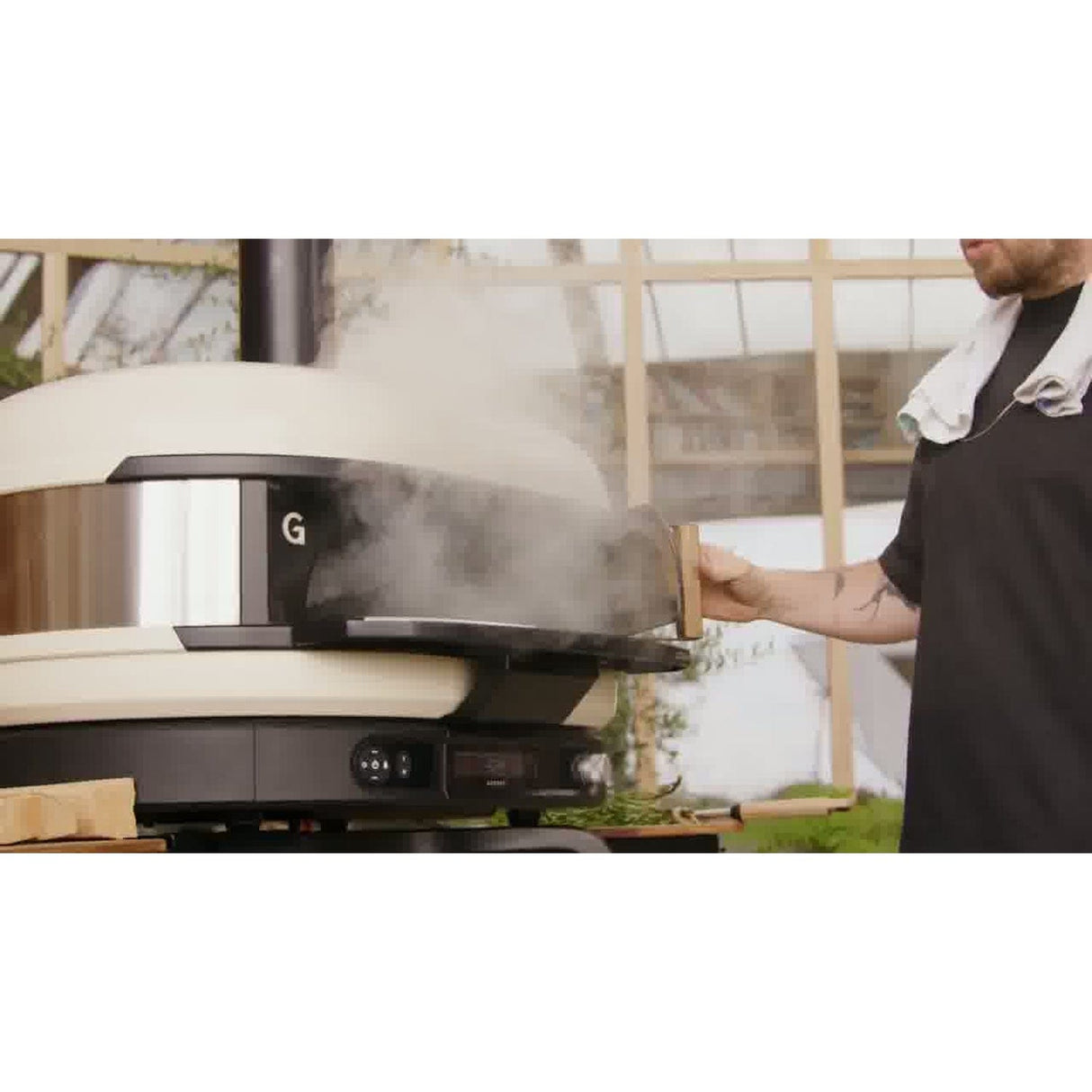 Dome XL Gen 2 Series Door man opening oven door