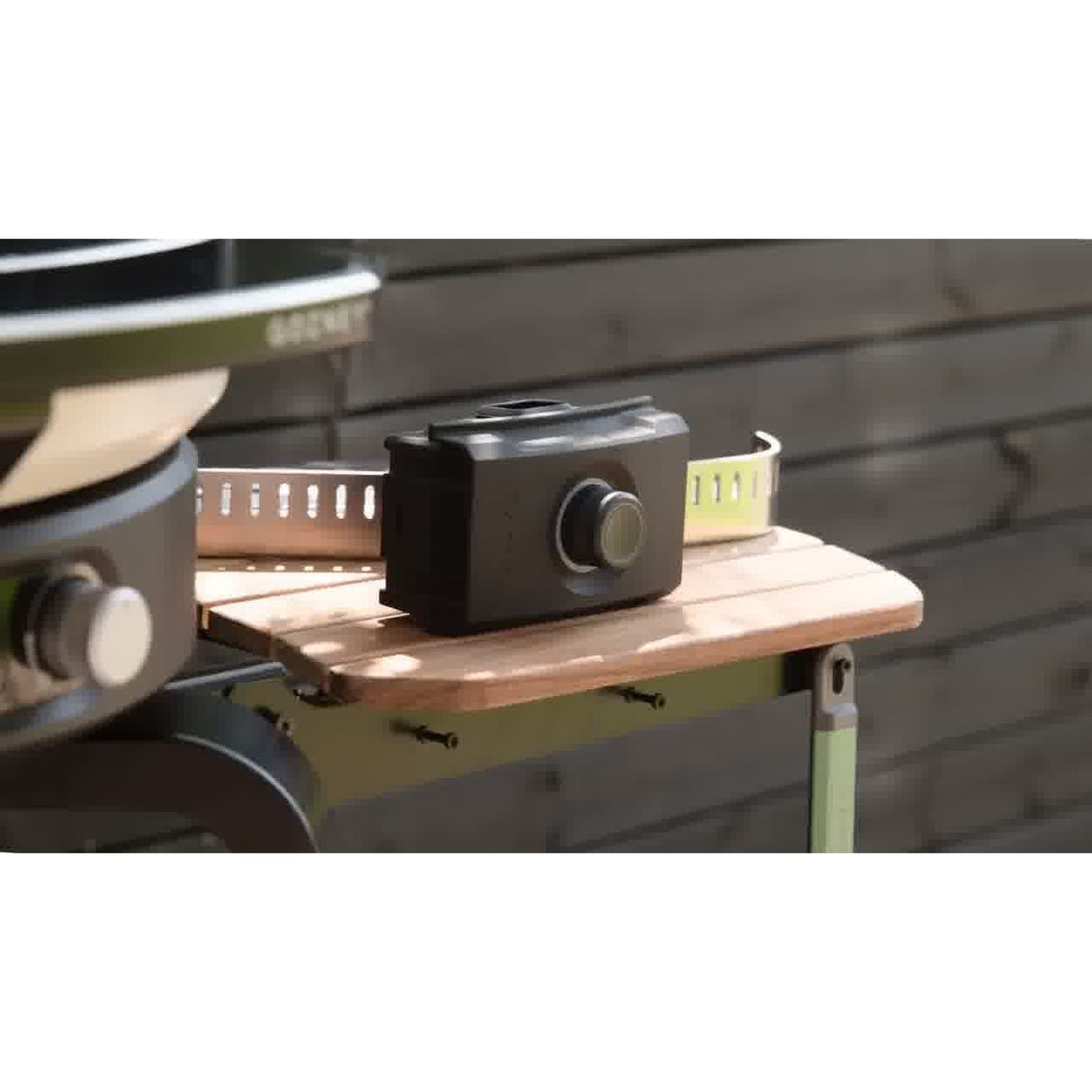 Dome Gen 2 Series Stand fire kit on right side