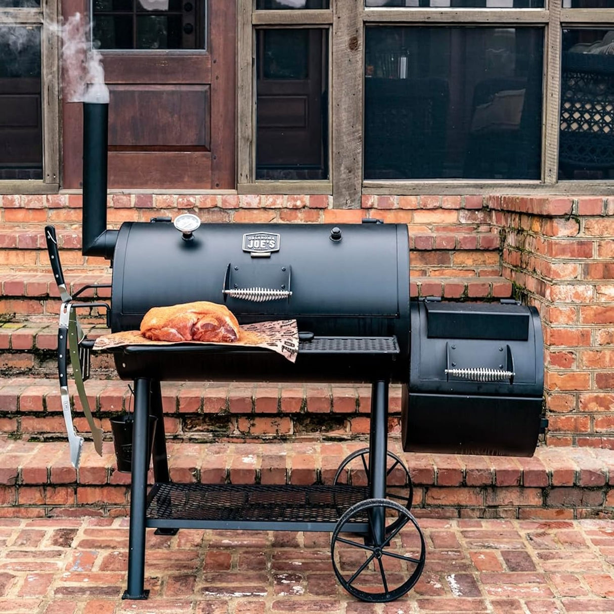 Char-Broil | Oklahoma Joe’s® Highland Offset Smoker & Grill