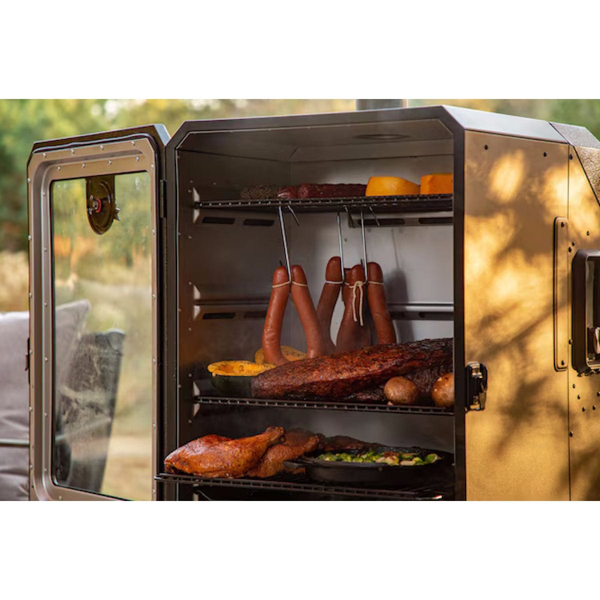 4-Series Vertical Wood Pellet Smoker meat and vegetables smoking