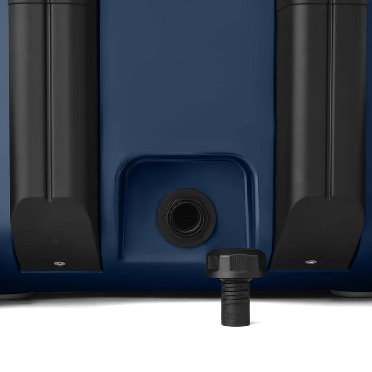 YETI | Roadie® 32 Wheeled Cool Box