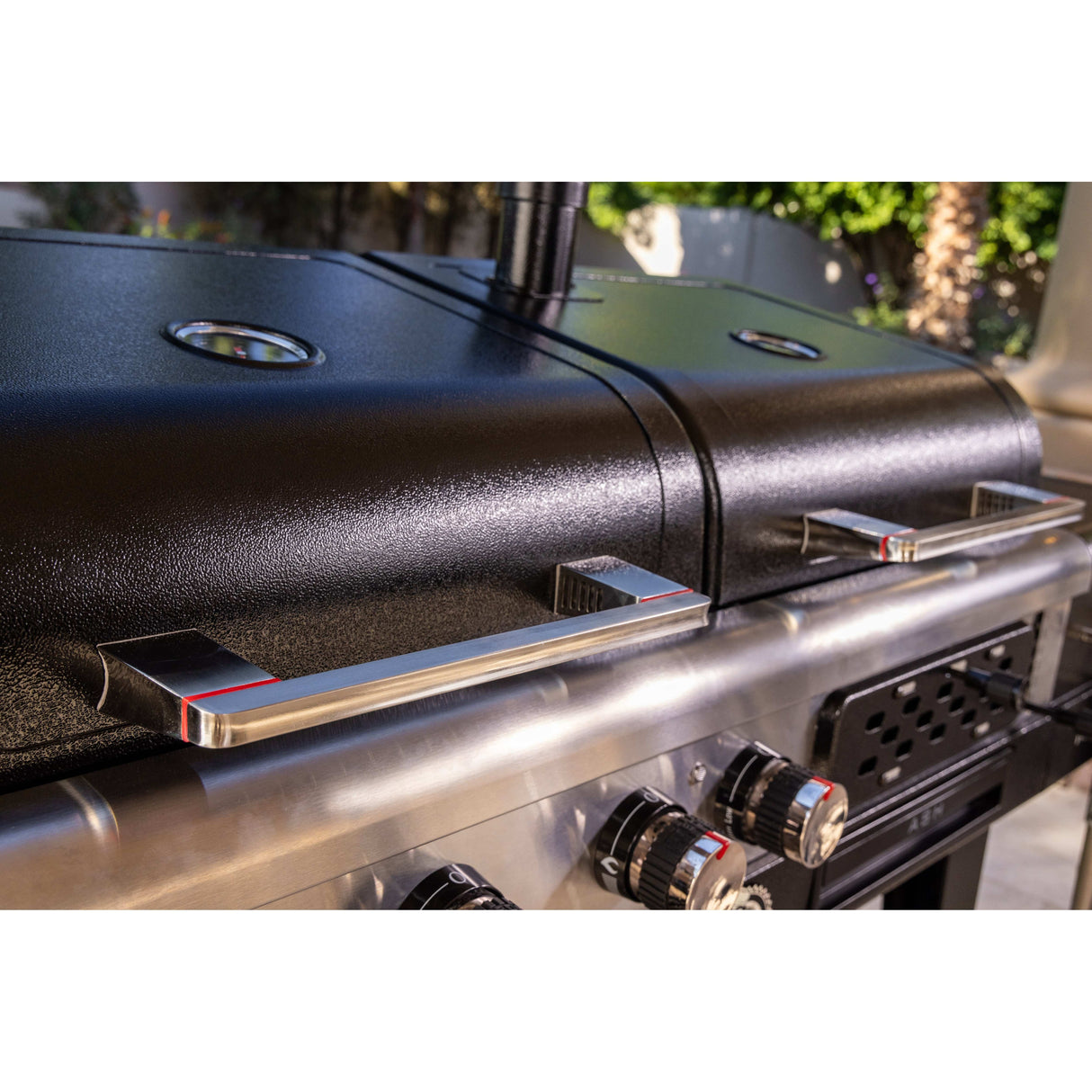 Pit Boss Grills | Pit Boss Memphis Ultimate 2.0 Grill + Free Gift