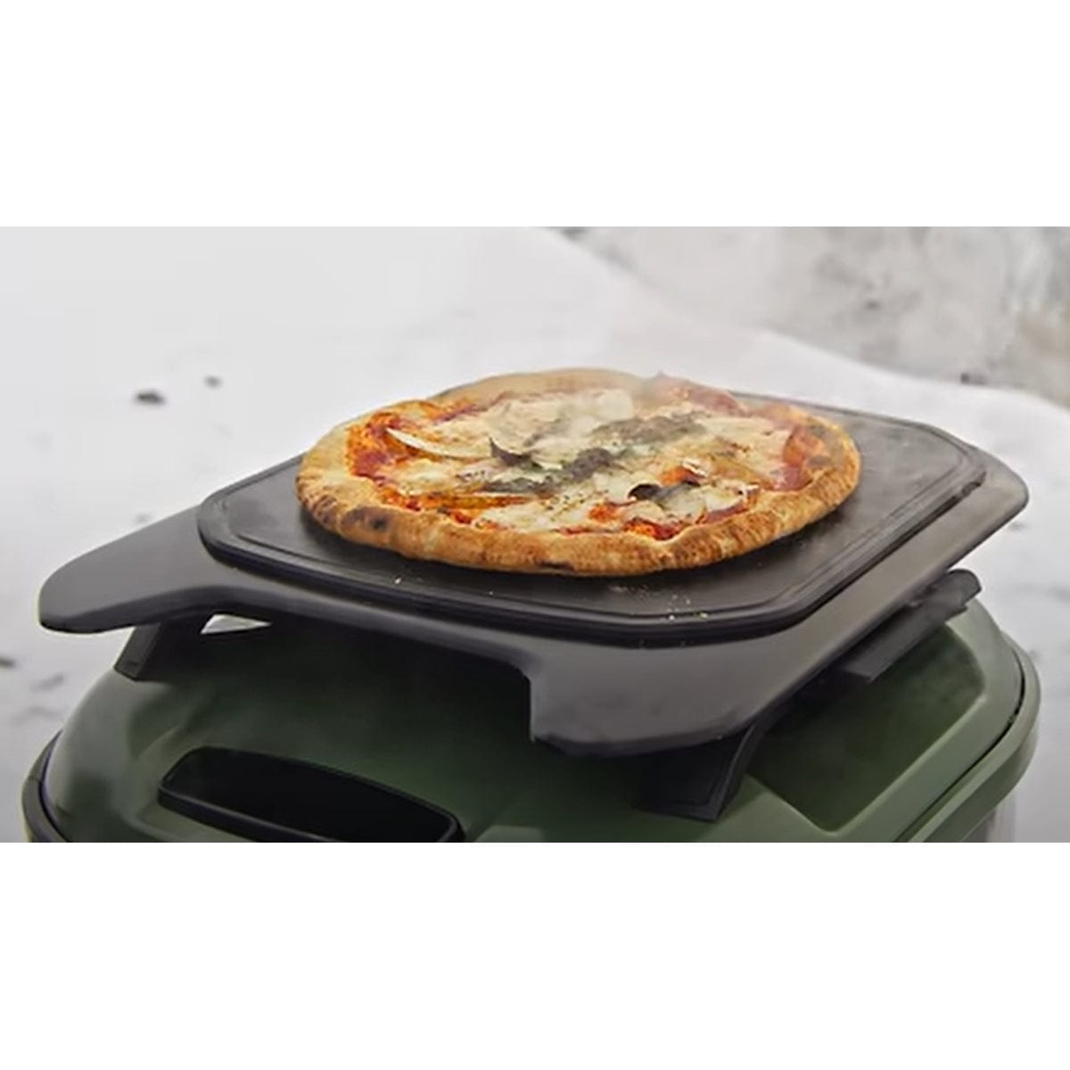pizza on Tread Pizza Oven Roof Rack Server
