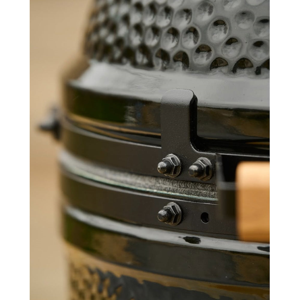 Big Green Egg | The ONYX | Large Egg | Kamado Grill