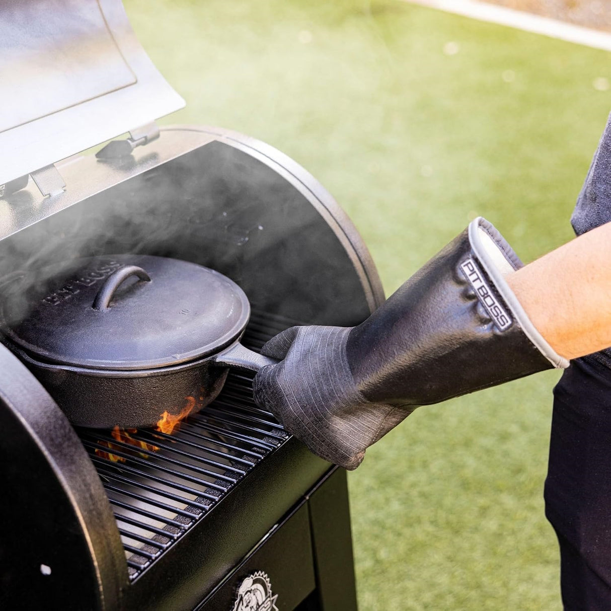 Pit Boss | Heat and Water-Resistant BBQ Gloves