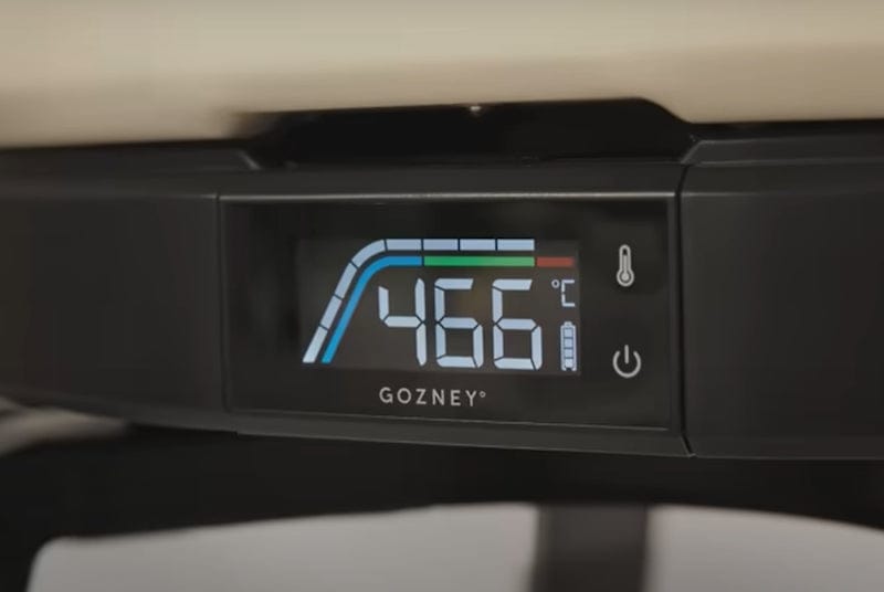 digital thermoemeter on Gozney Arc XL