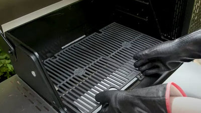 installing Smoke + Sear Grates on a Gravity Series® 800 Charcoal Grill