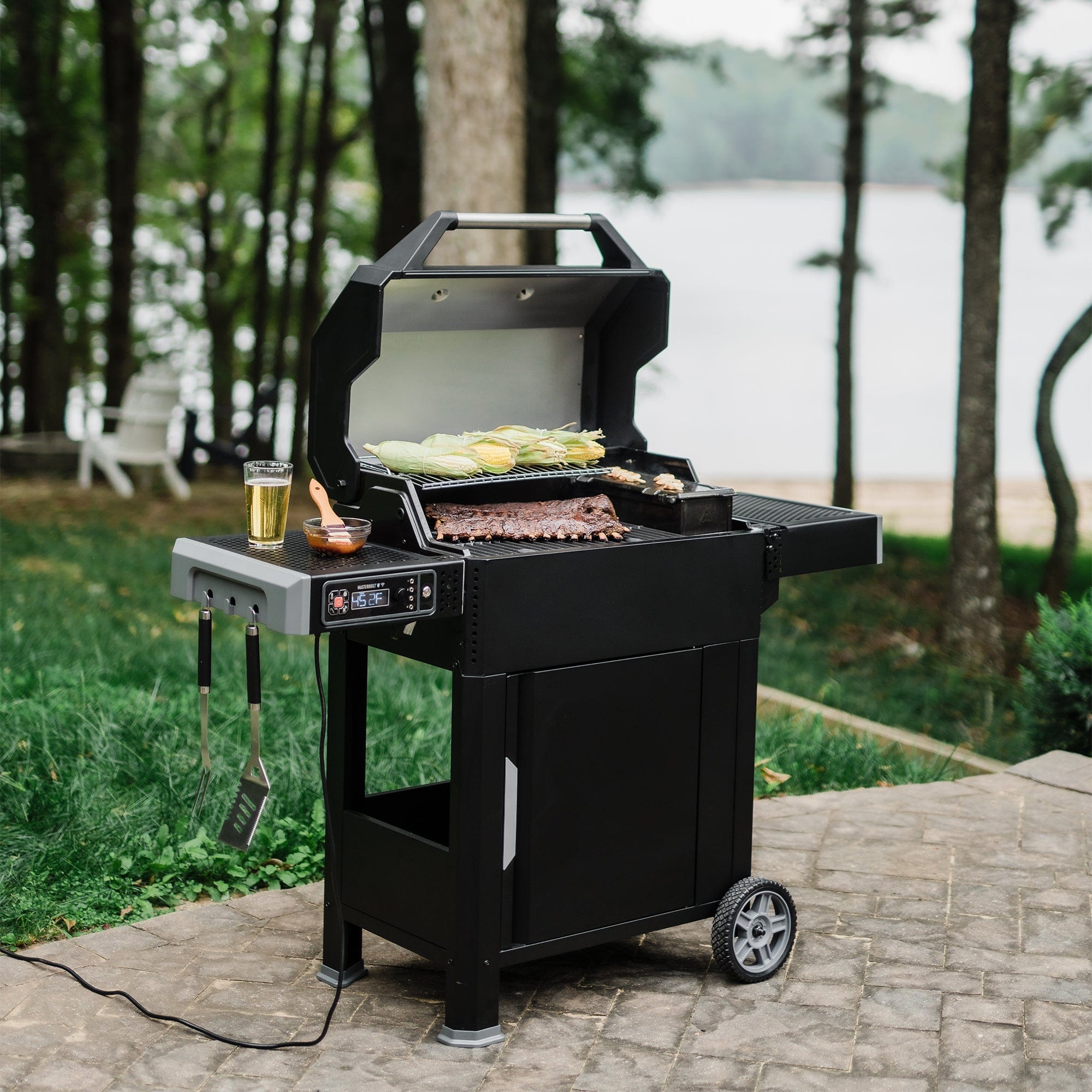 Masterbuilt extra 2025 large gas smoker