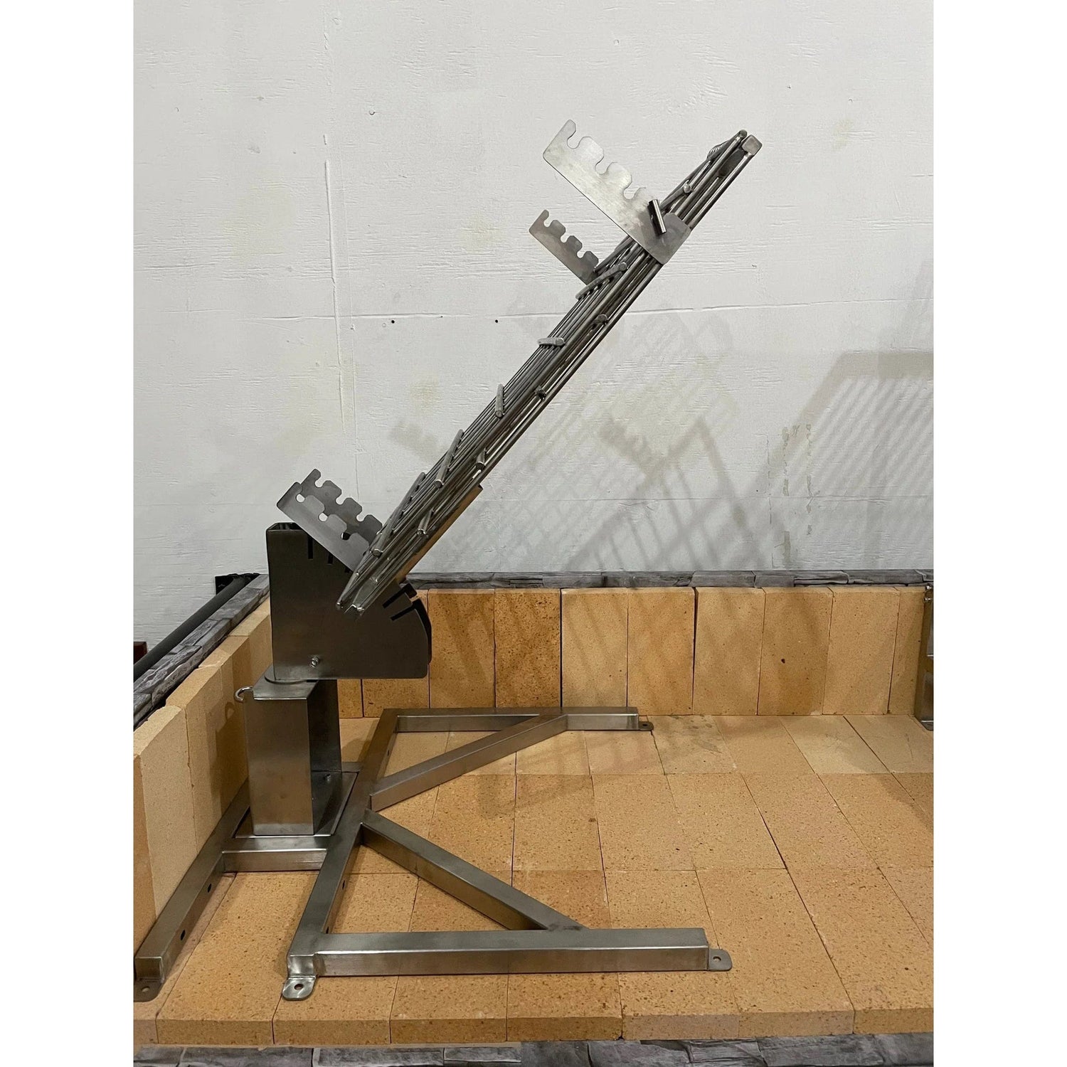 Tagwood BBQ | Basement Clamp Grill | BBQ94