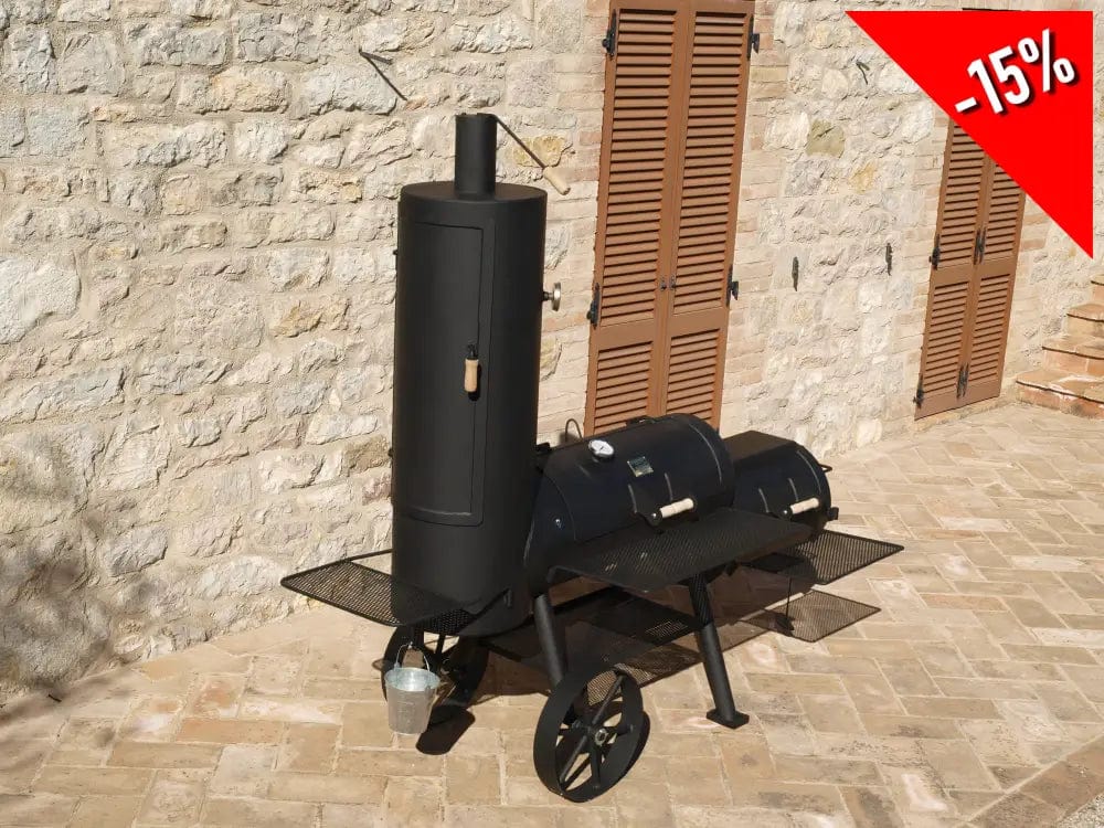 Large Cactus Jack 16 inch Chuckwagon Offset Smoker in the Sun