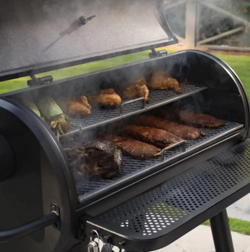 smoking food on Chargriller Grand Champ Offset Smoker