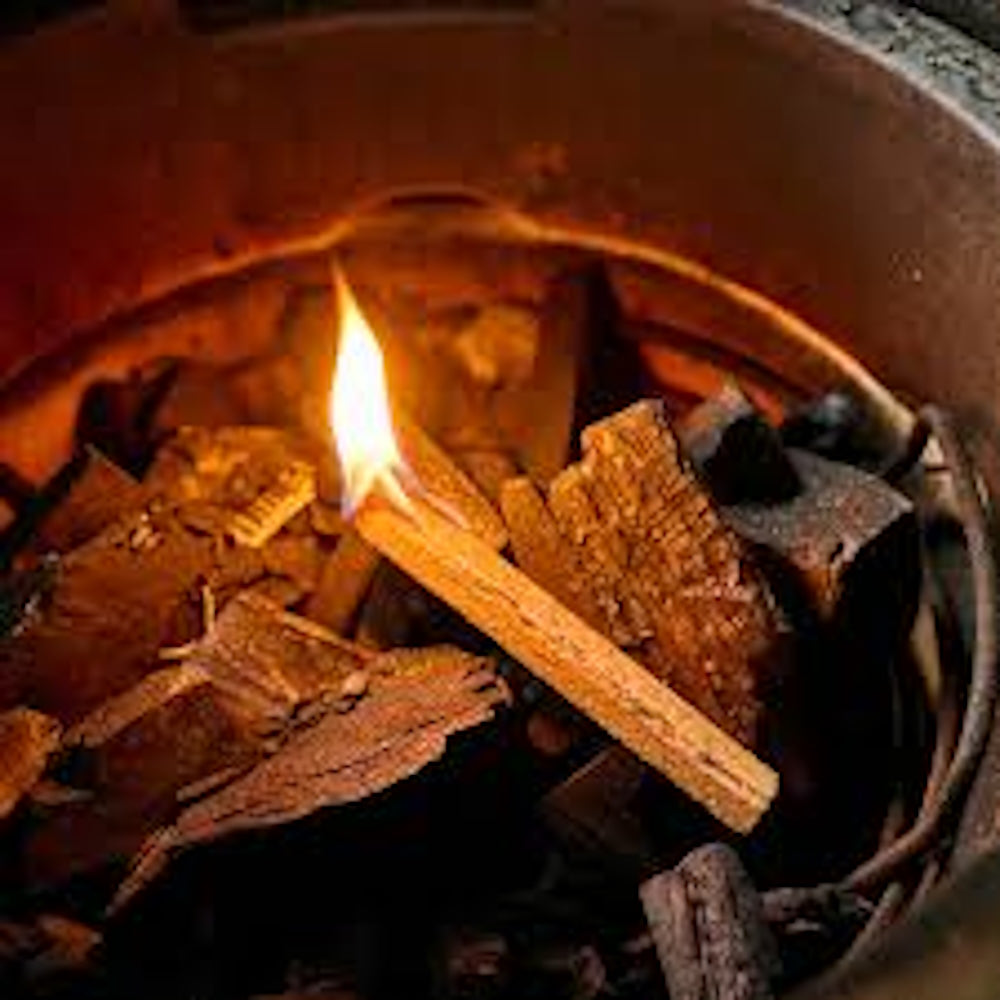 Big Green Egg | BBQ Fire Starter | Premium Natural Speedilight Sticks | Box of 20