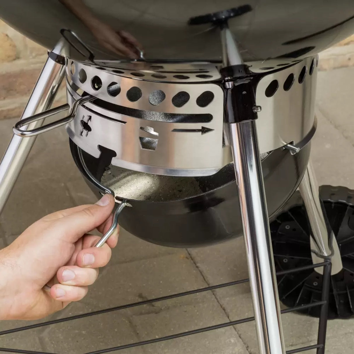 Weber | Master-Touch GBS E-5750 Charcoal Barbecue 57cm